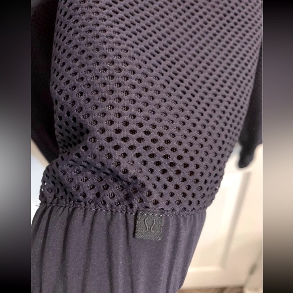 Lululemon Mesh Long Sleeve Pullover - Picture 6 of 7